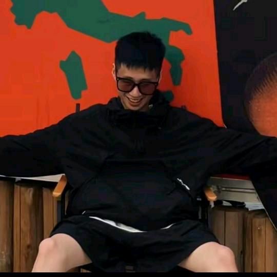 杭曼男装（E77)