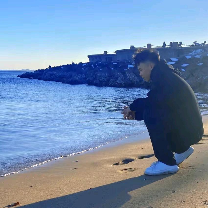 任一航🚶‍♂️