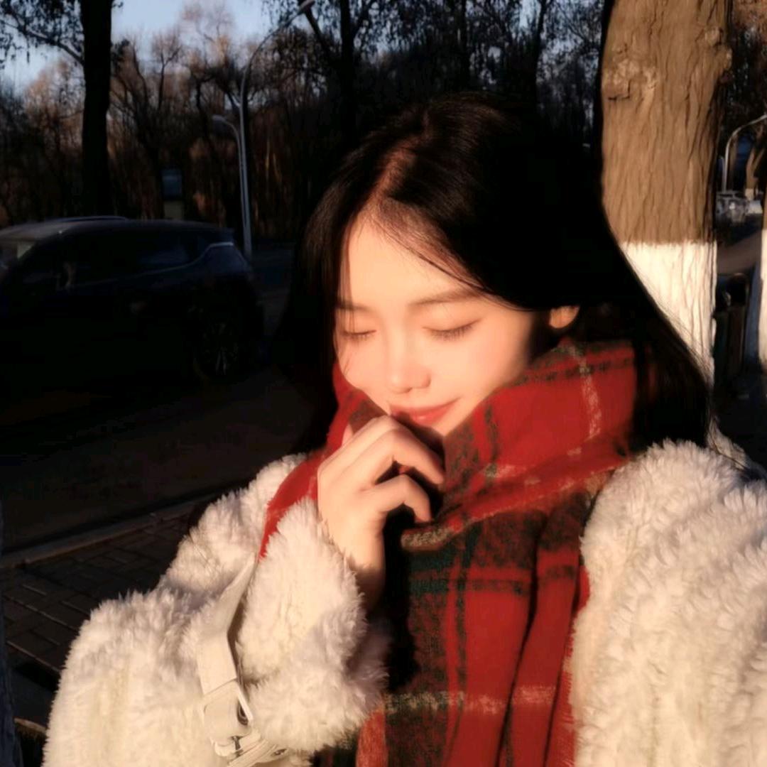 拉二胡的妹妹
