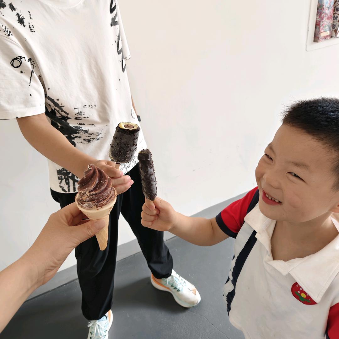两只老鼠吖
