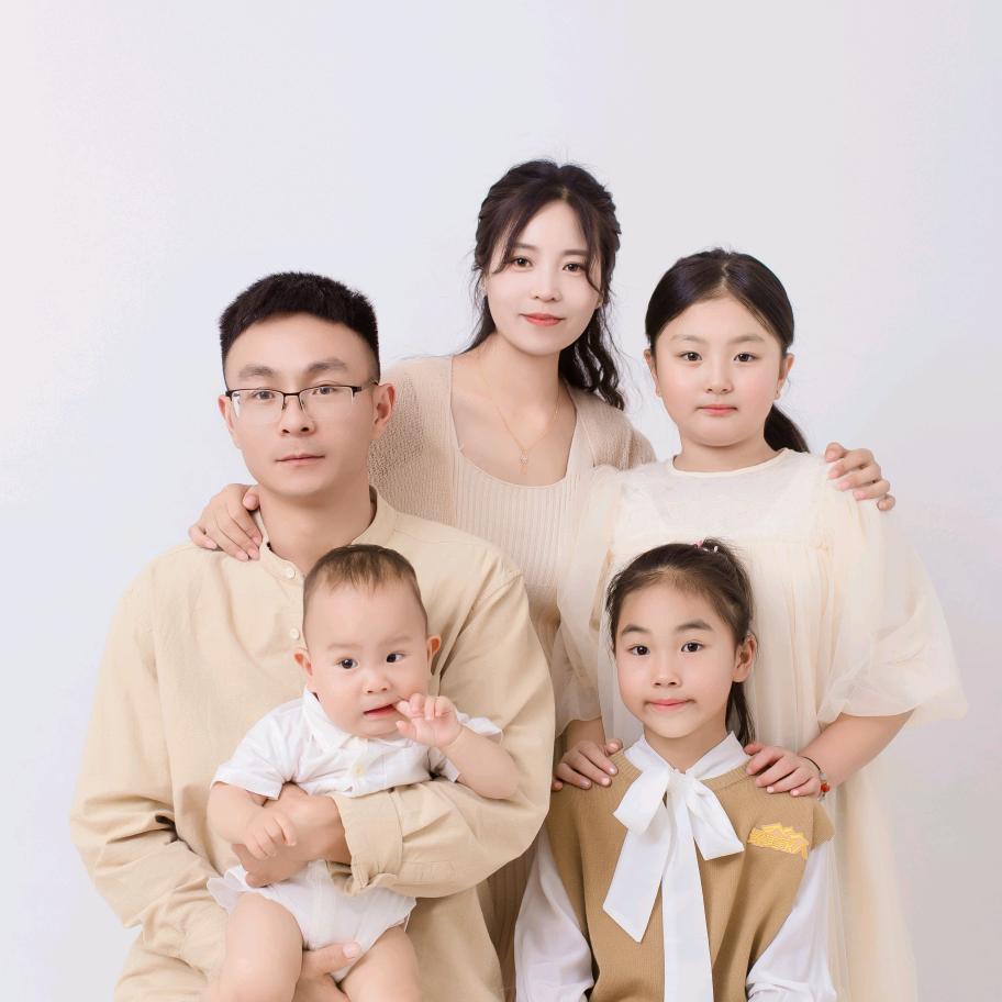 红太阳装饰—黄威