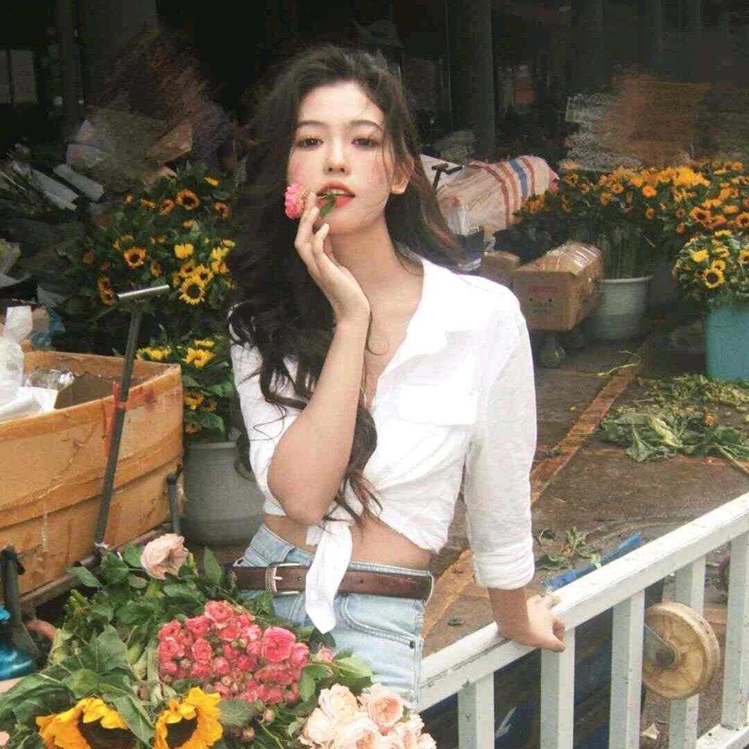 𝓡𝓾𝓲𝓱𝓪𝓷芮涵