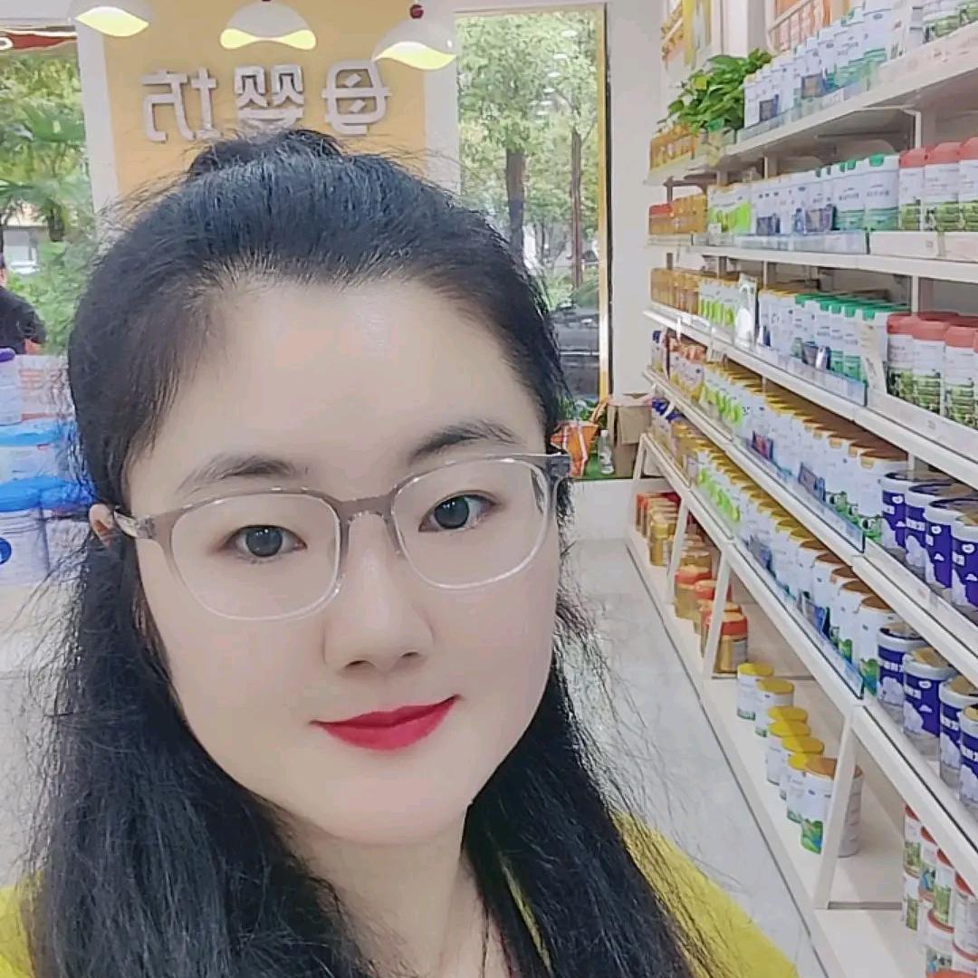 中亿孕婴全国连锁新余母婴坊石巧圭