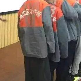 吃包子啦