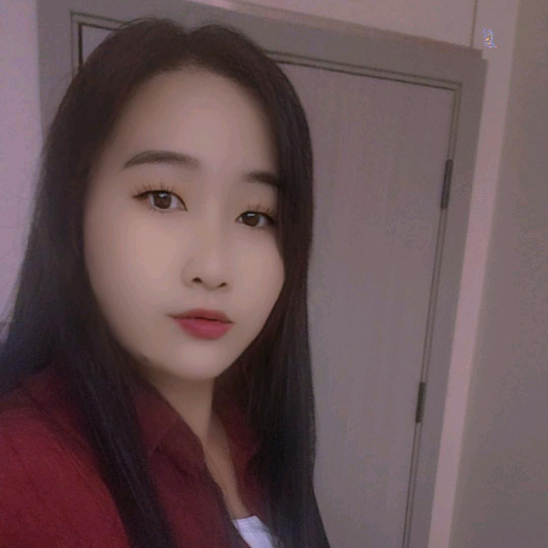 深夜的烟。凌晨的酒。