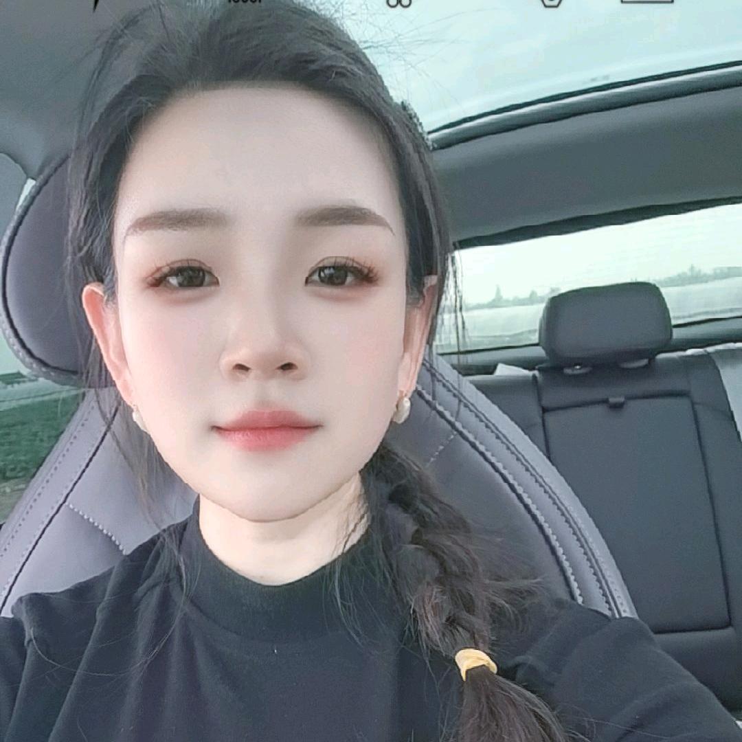 曾小胖   ♡shou💃🏻