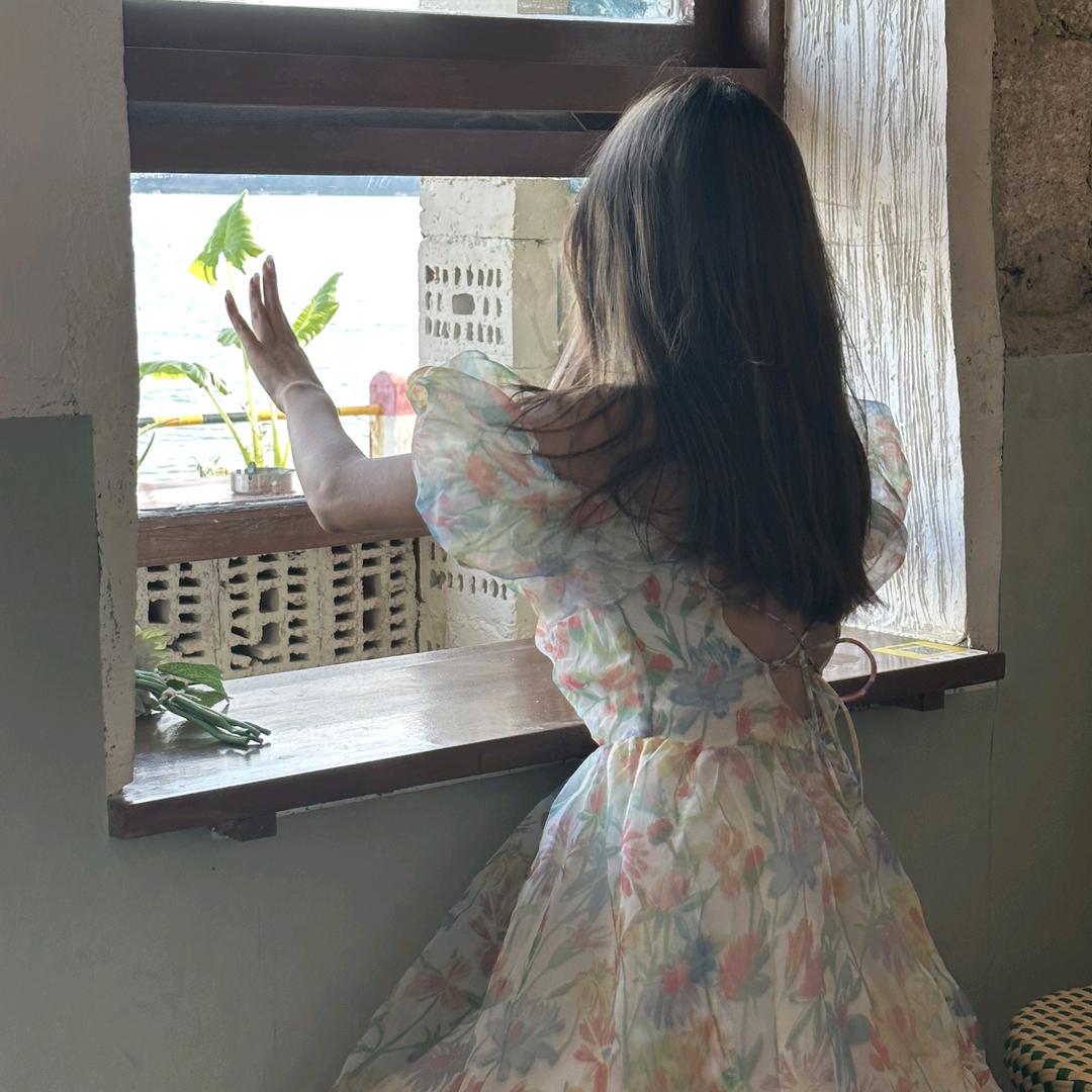 李甜柚