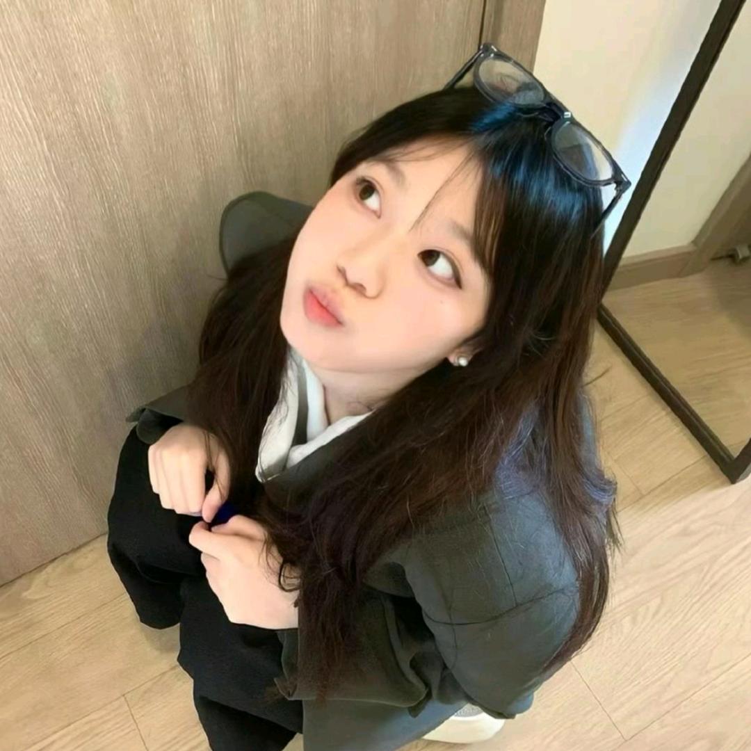 喜春🌹🌹🌹🌹