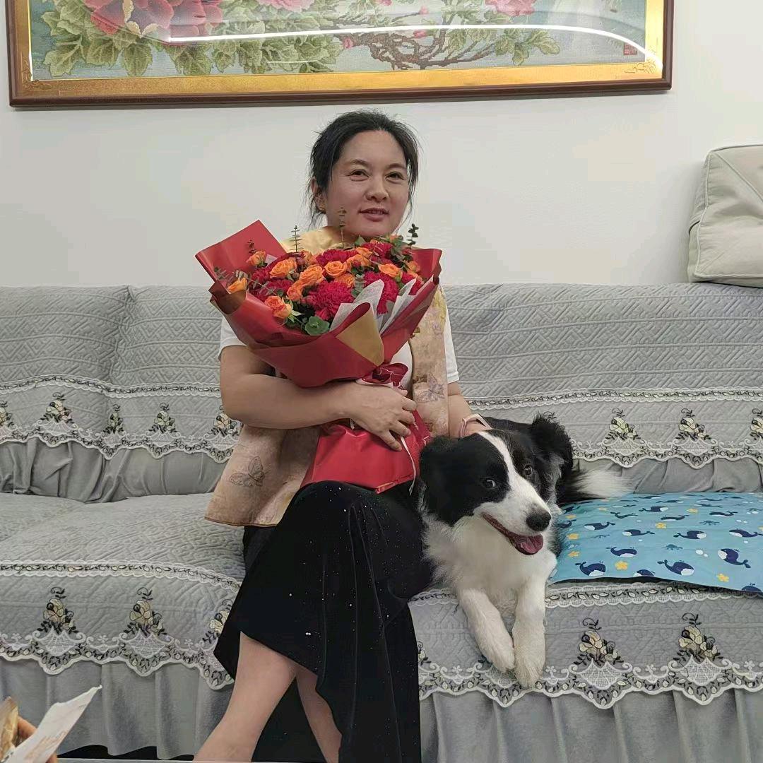 活的潇洒，笑的放肆