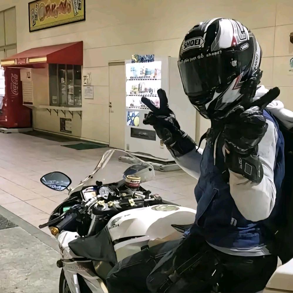 @秋刀鱼.