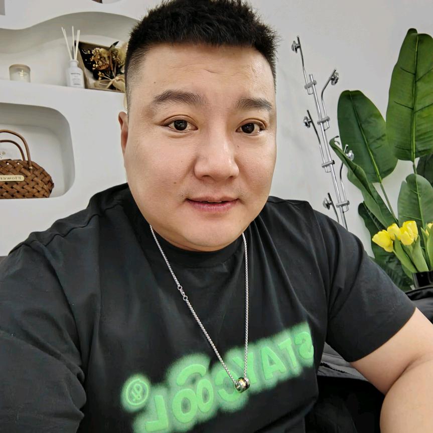 涛达工程机械沥青路面摊铺