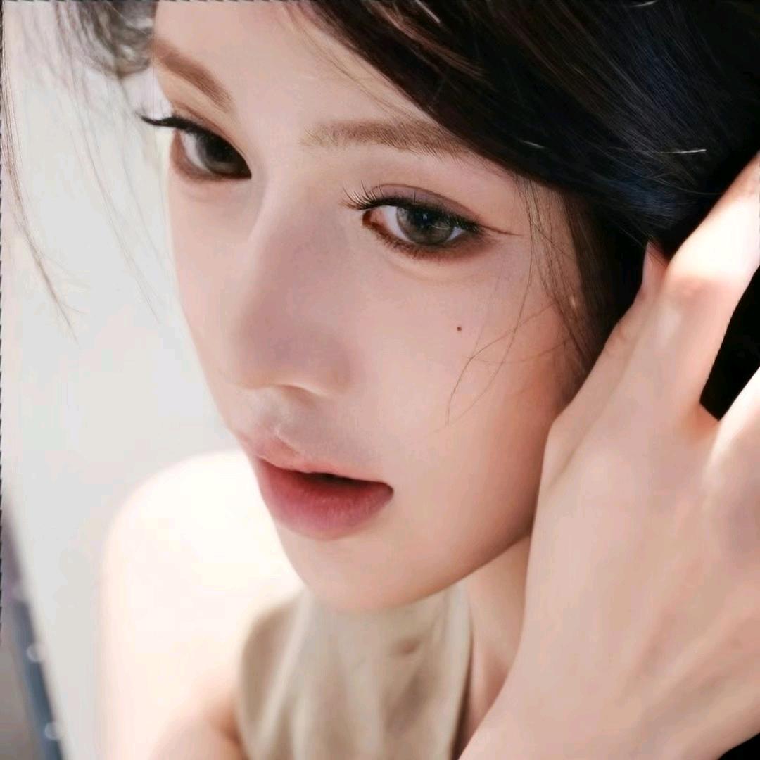 小 结 巴.