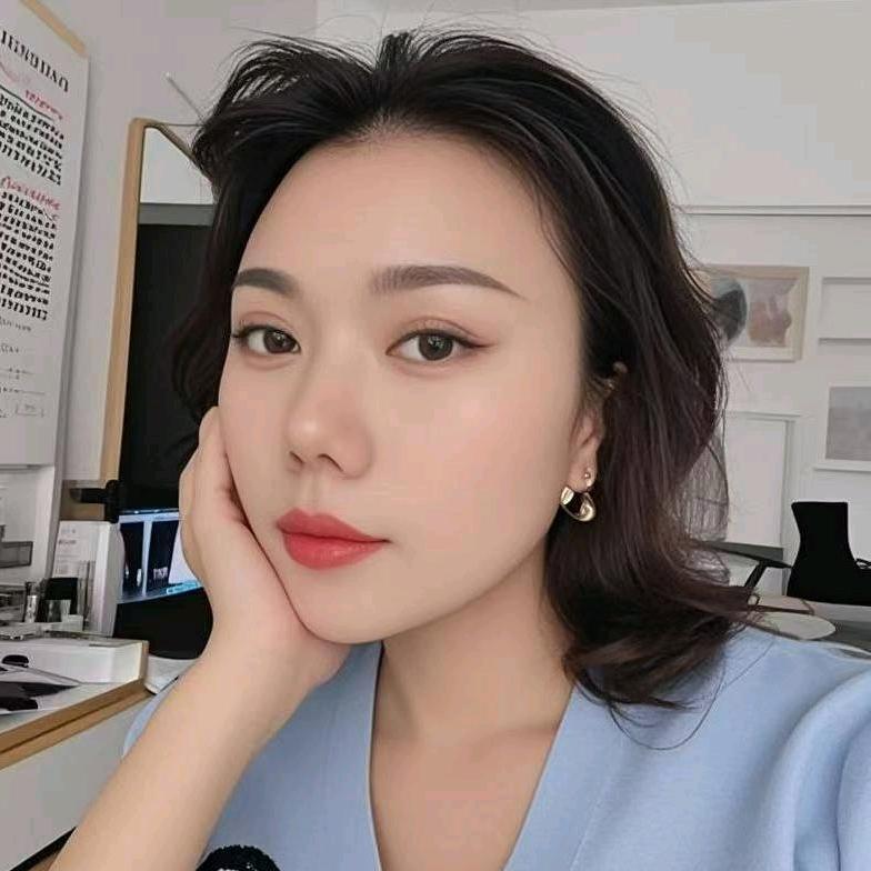 宜宾广告人何花