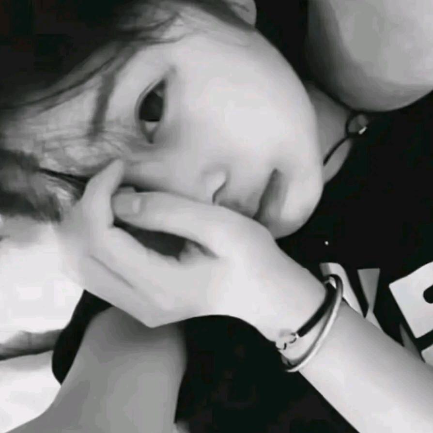 早都睡了😴