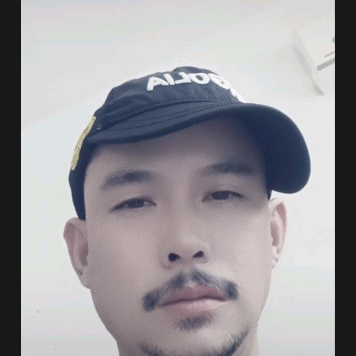 龍在天涯