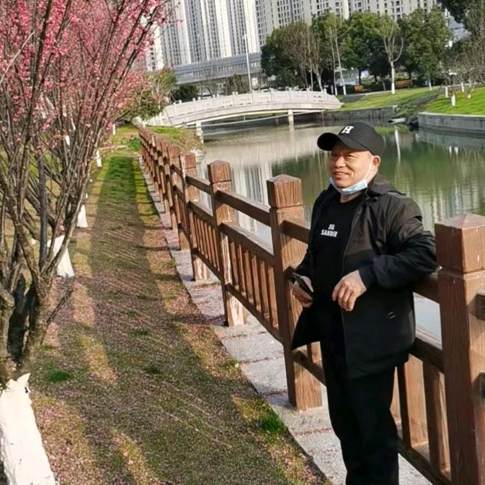 王健乾