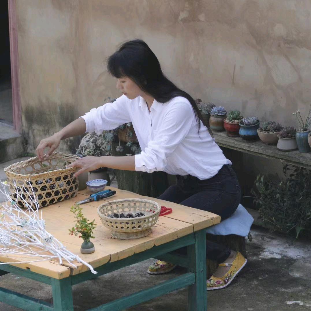 白云洞养鸡 老刘家