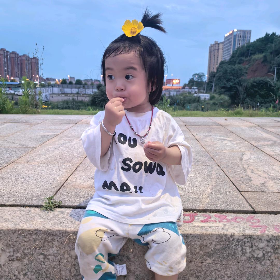 一个达不 刘