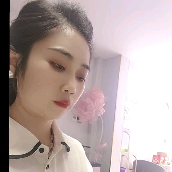 店名汉方养颜团极绣致颜