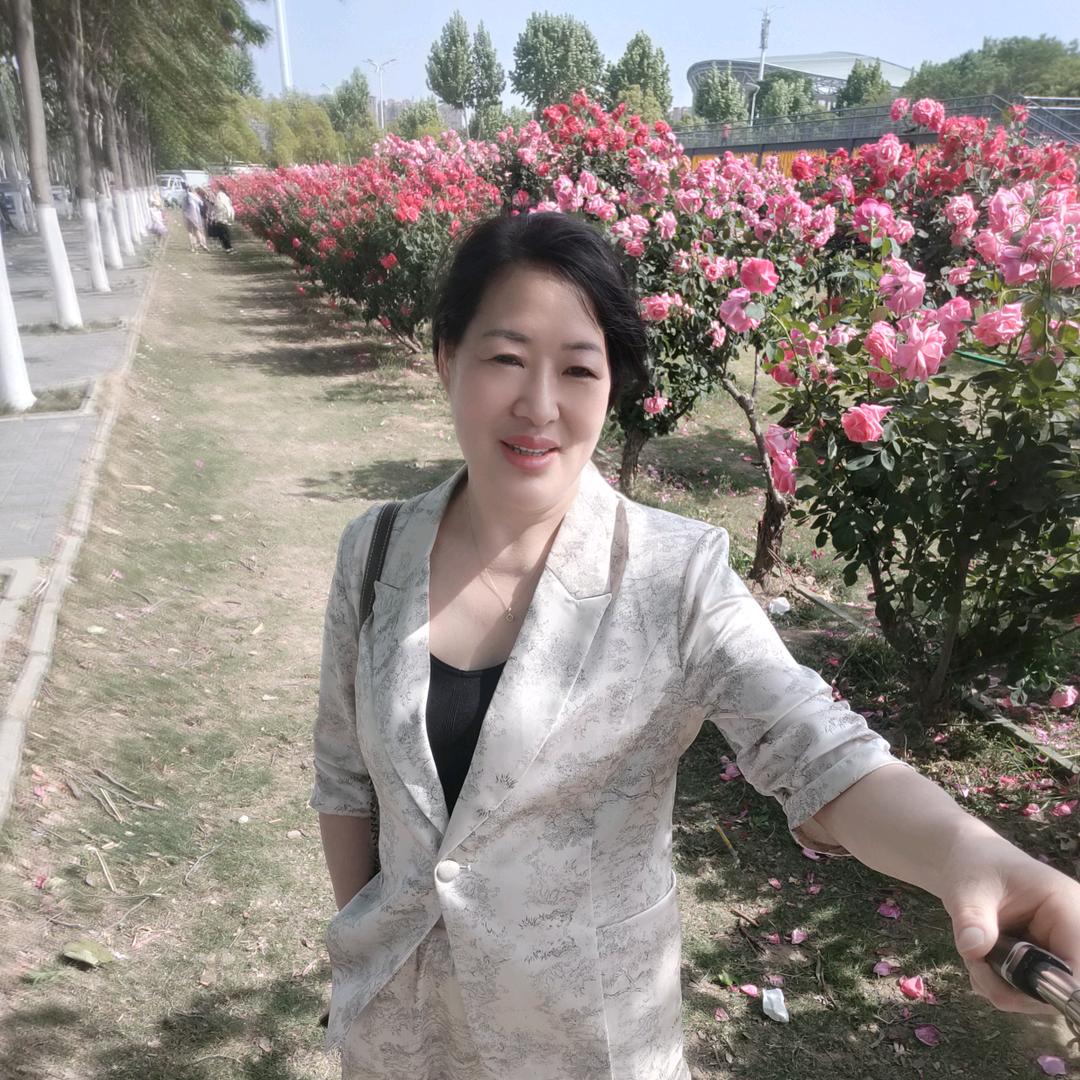 张姐穿搭
