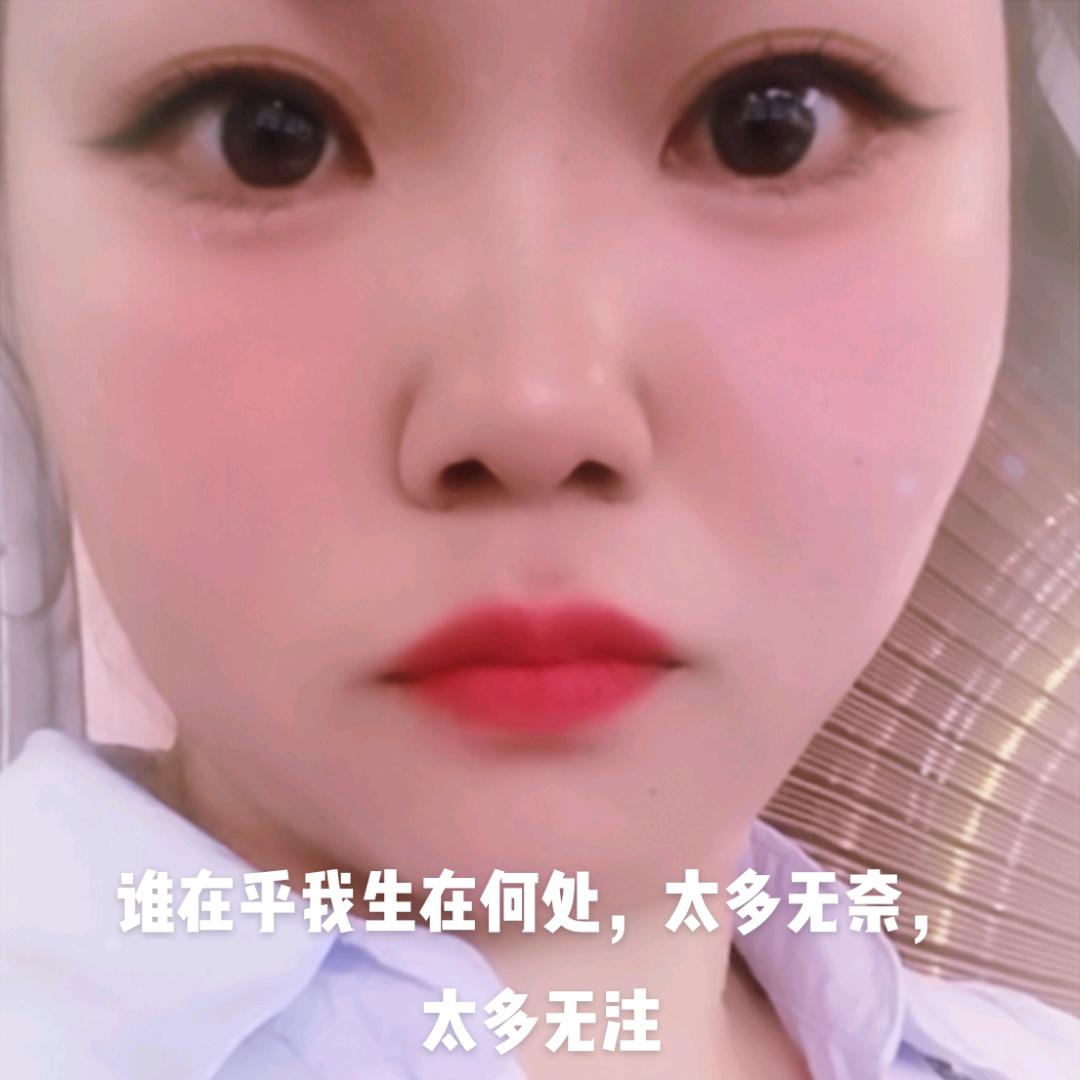 一个人养两个女儿