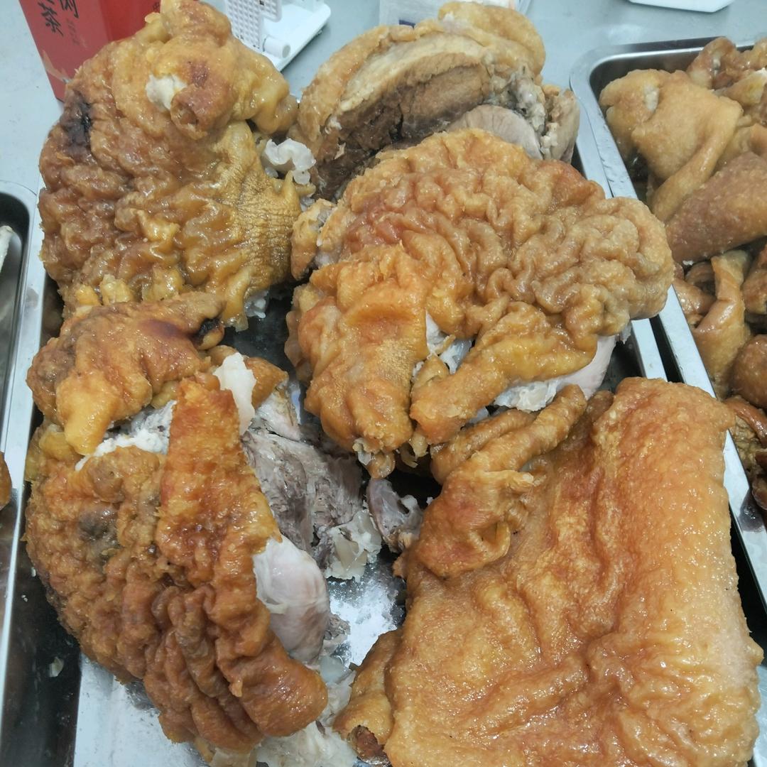 佡佡屲冚