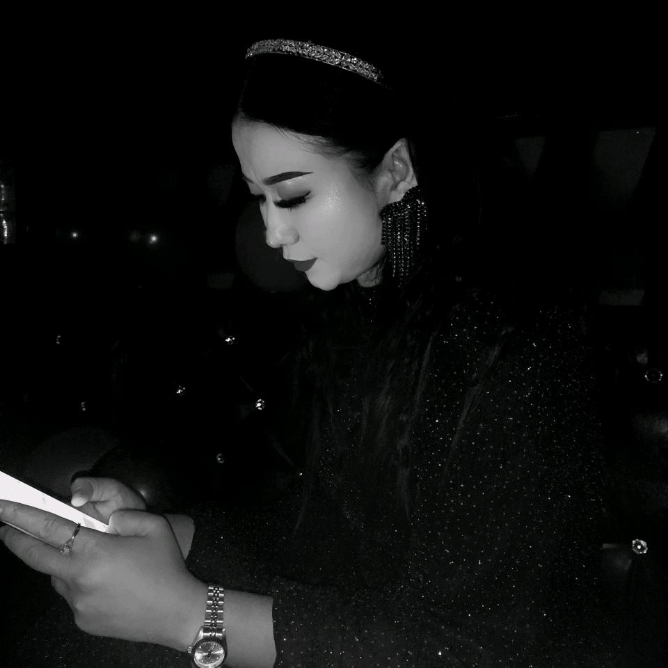 古丽扎尔👩‍👧