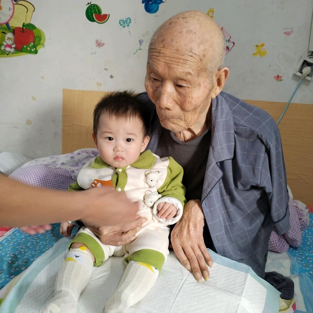 林航会口美容店