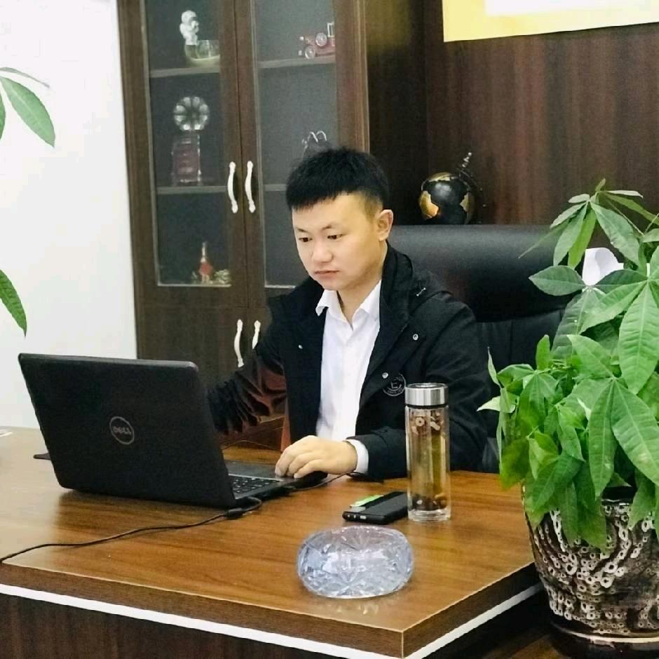 黄元
