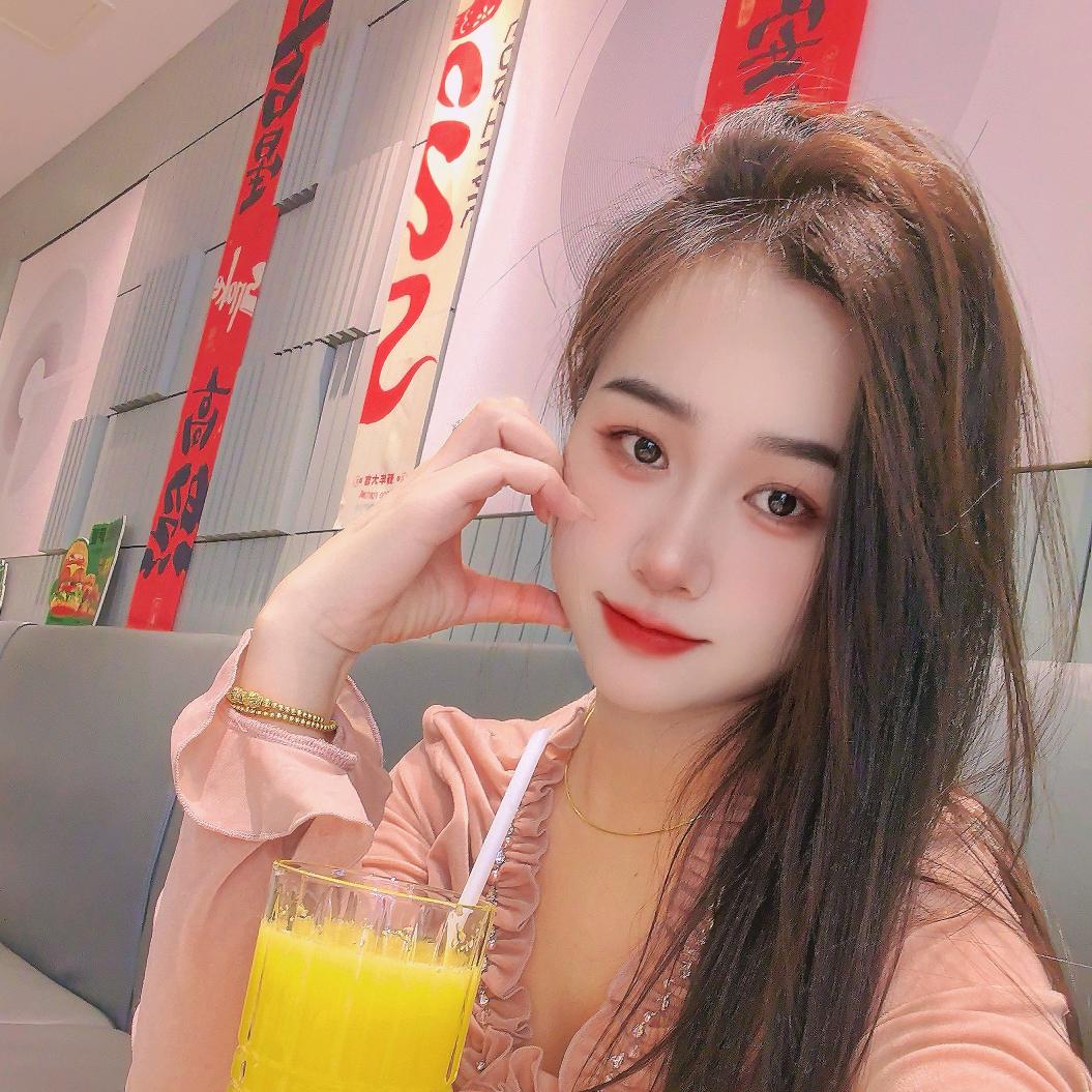 张玲
