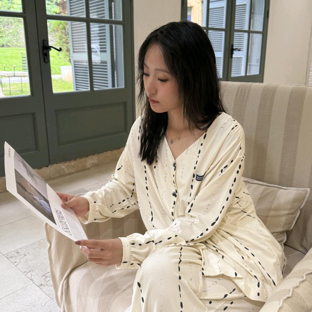 田色服饰