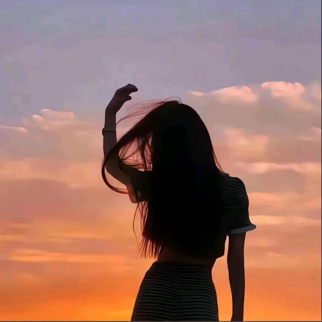 做美食的小姐姐