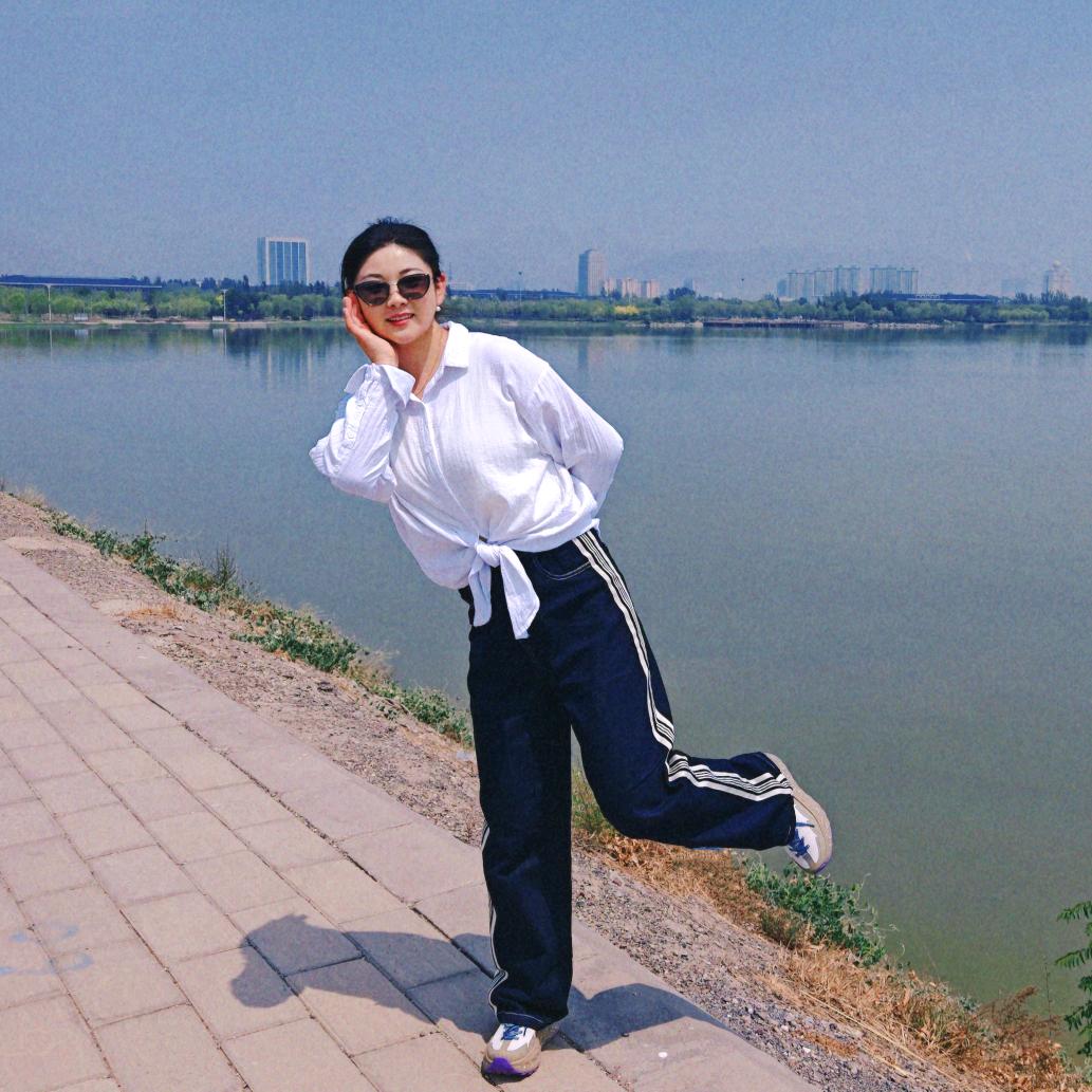 李嘉馨