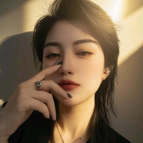 白慕.