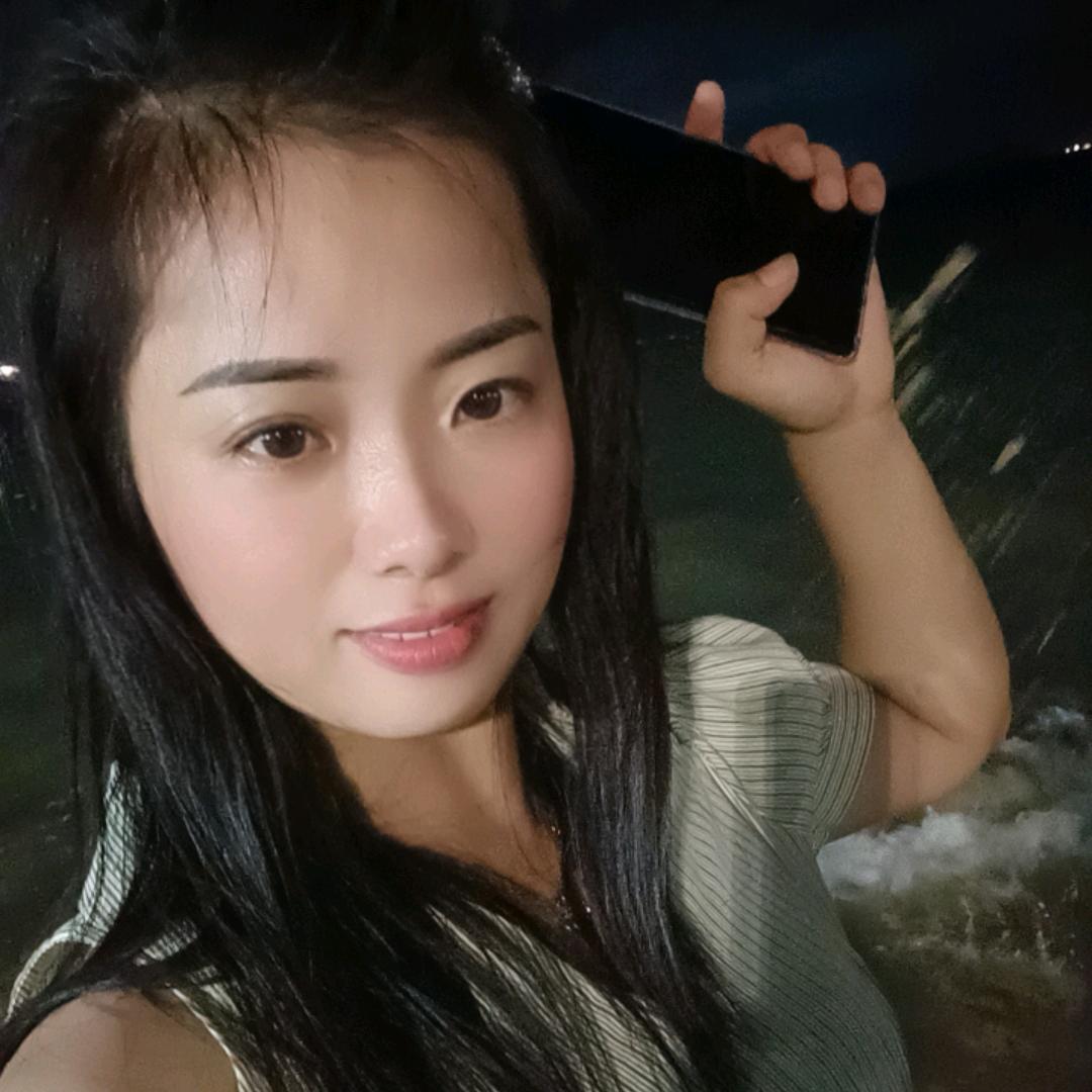 爱笑的小燕子