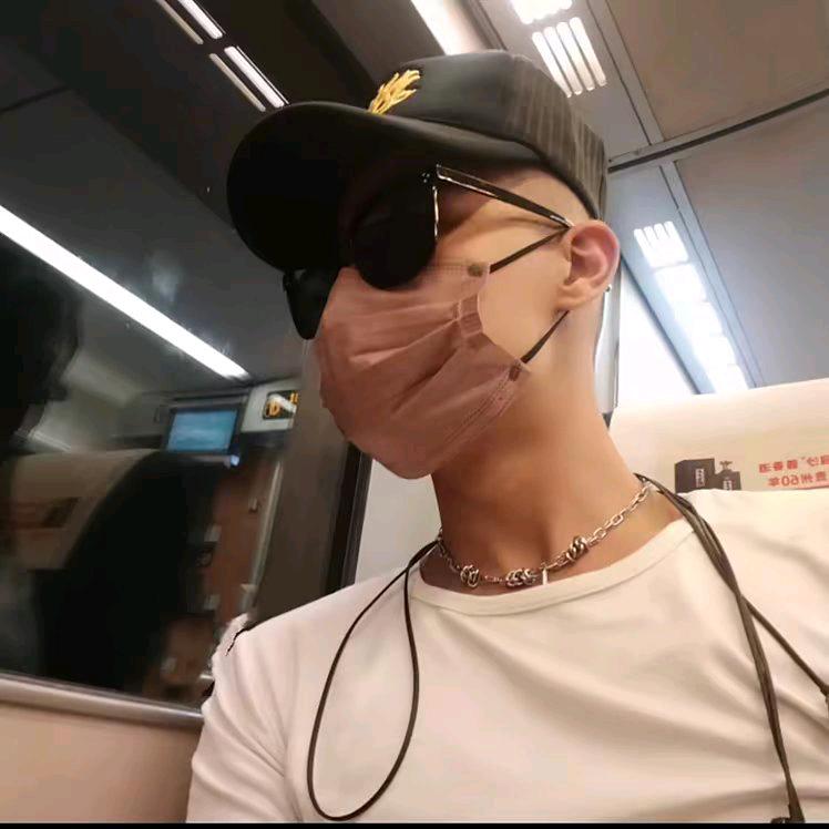 织金小哥