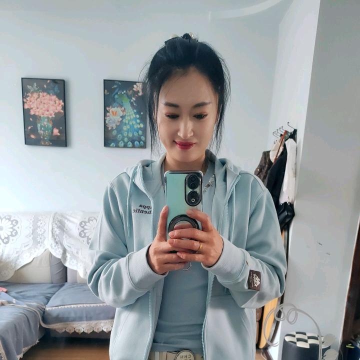 小玲_246197249