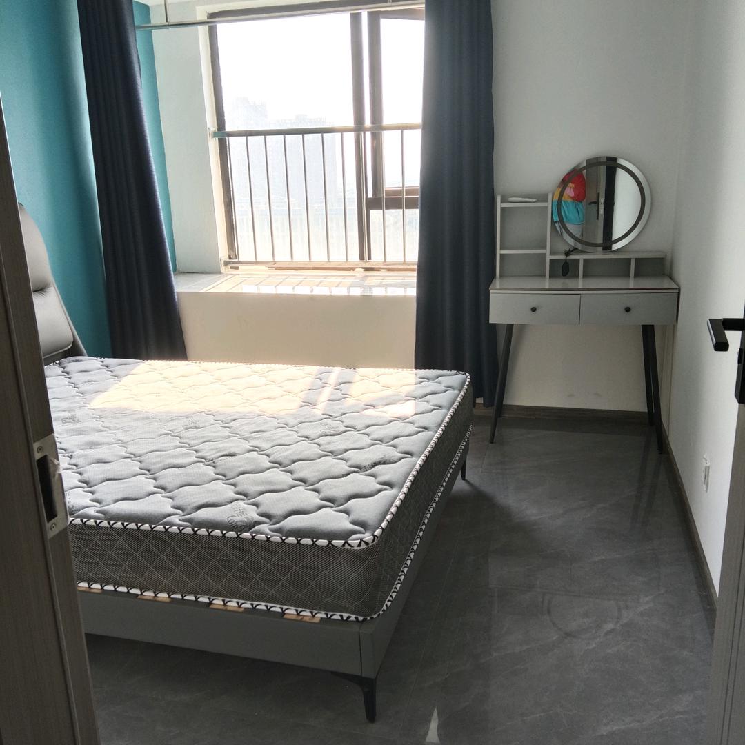 万春附近单间独立卫出租