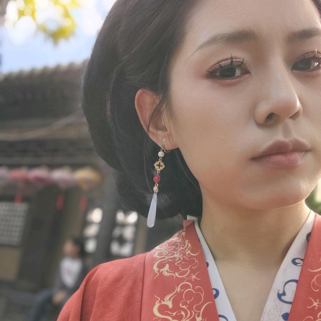 最近是♥战哥的小尾巴