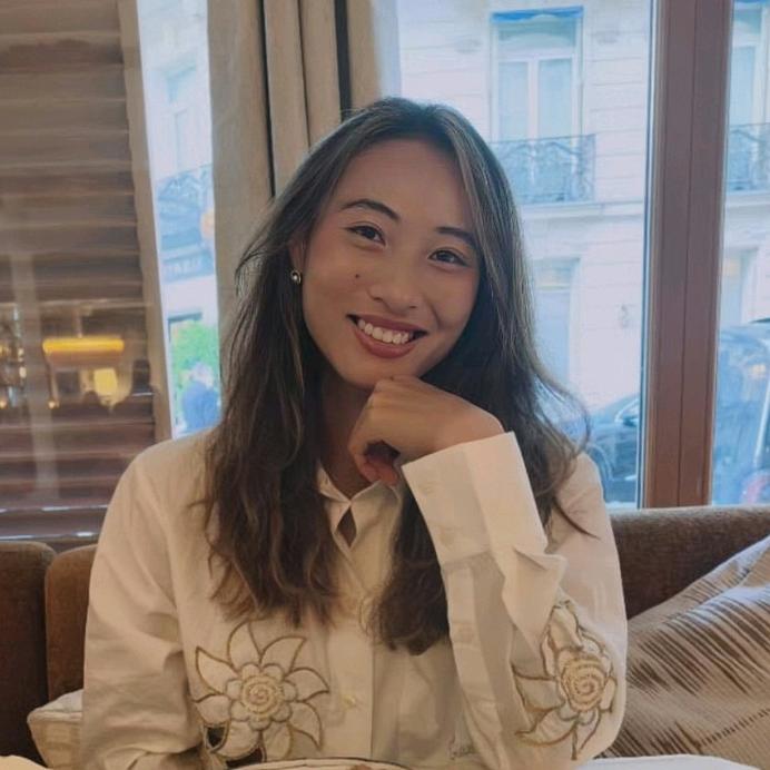 老郑家那闺女
