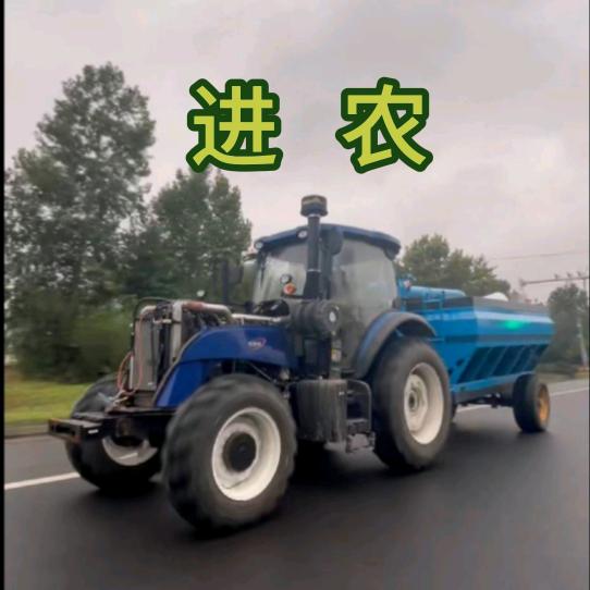 进农-方捆捡拾自动捡拾机阿龙