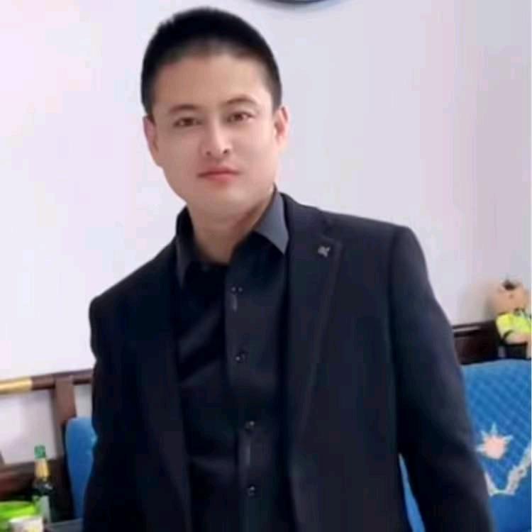 销售玉米柔丝秸秆，麦康，麦秸，黄储草