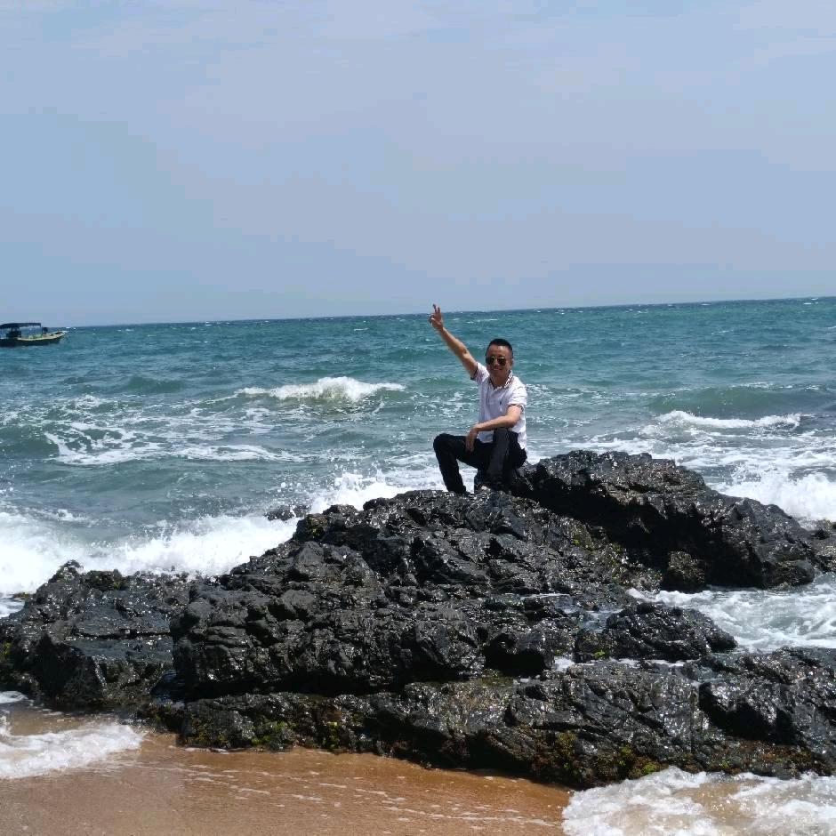 海岛黑哥说房