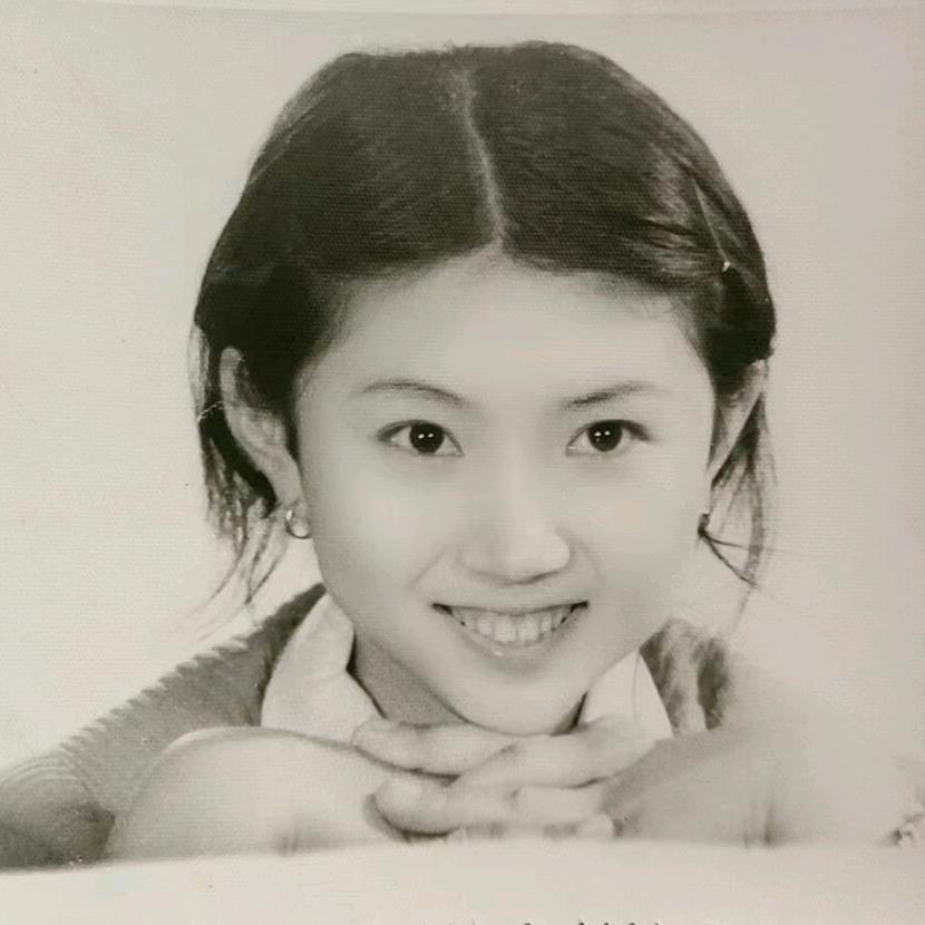 枝叶调零傲骨在