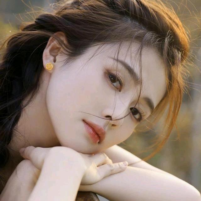 是bmy的小迷妹呀