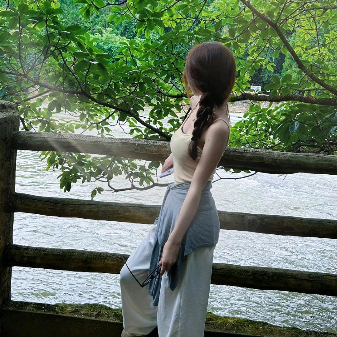 迎涵柚百货商行(个体工商户)