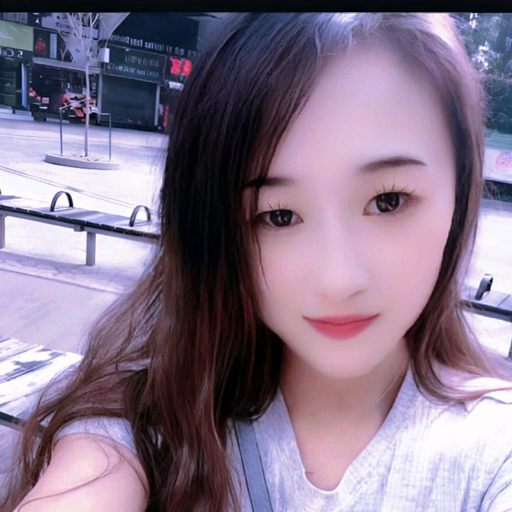 楠楠.