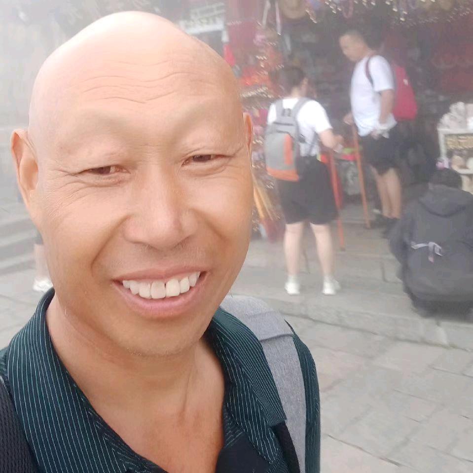 光头哥