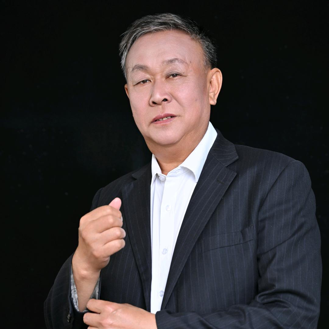 张新华