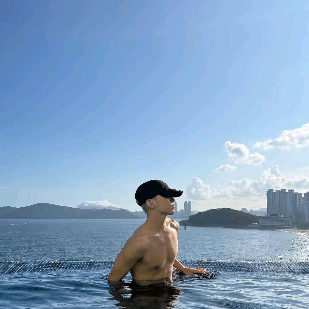 十点十分